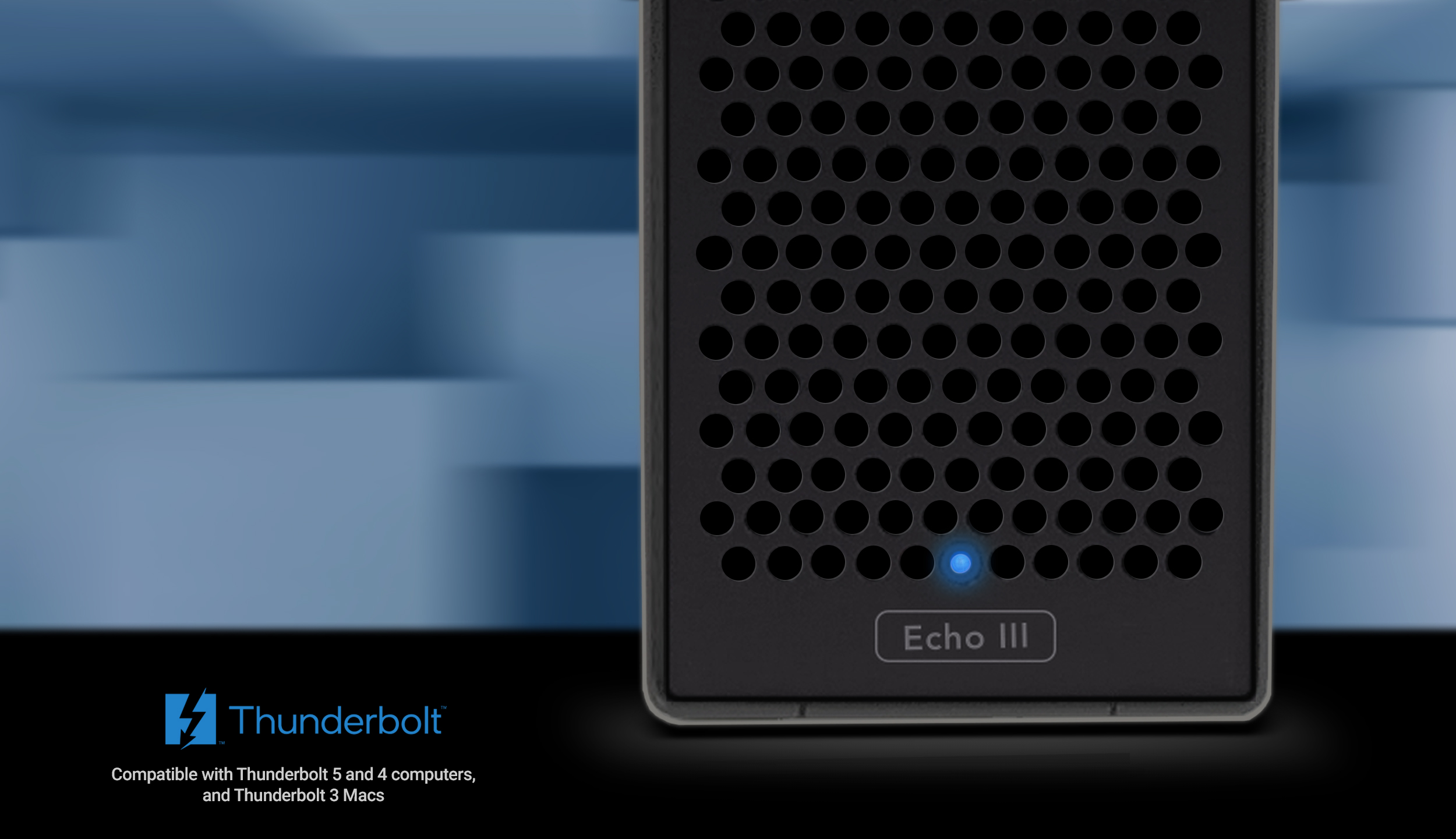 Echo SE I T5 Thunderbolt Expansion System profile hero photo with art studio in background.