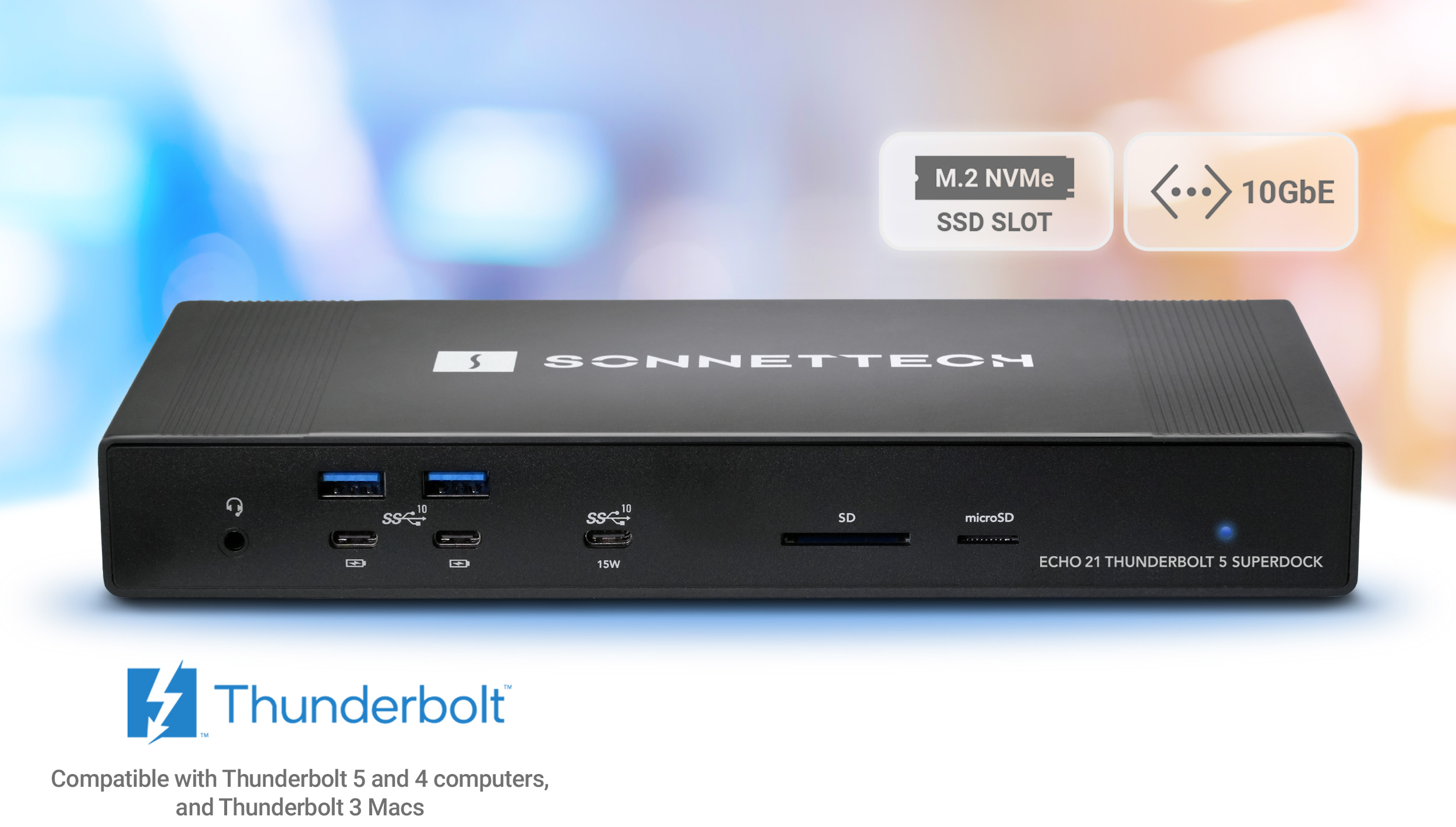 Front view of Echo 21 Thunderbolt 5 SuperDock.