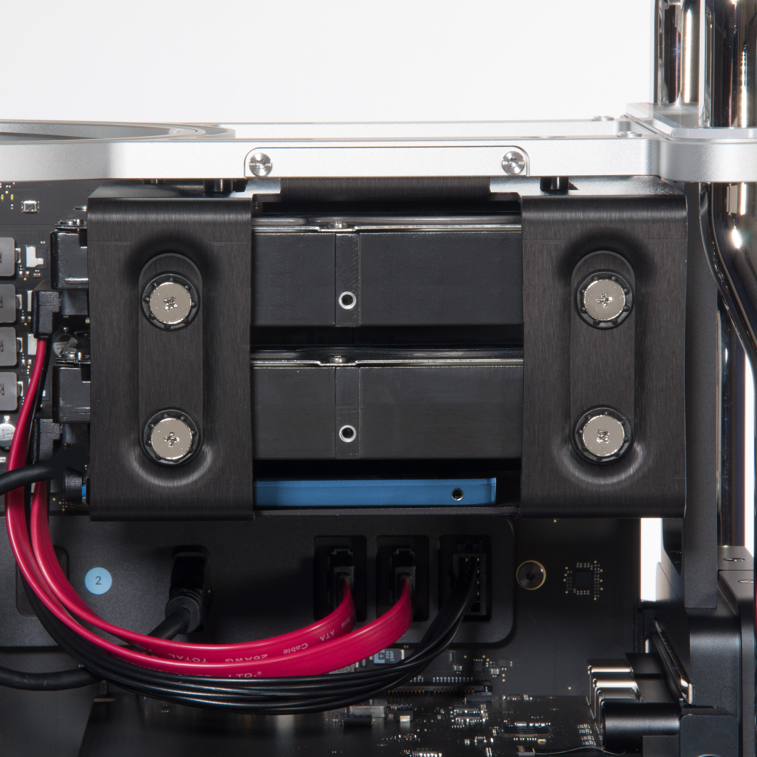 Fusion Flex J3i with 2 HDs and 1 SSD Installed in Mac Pro (2019)