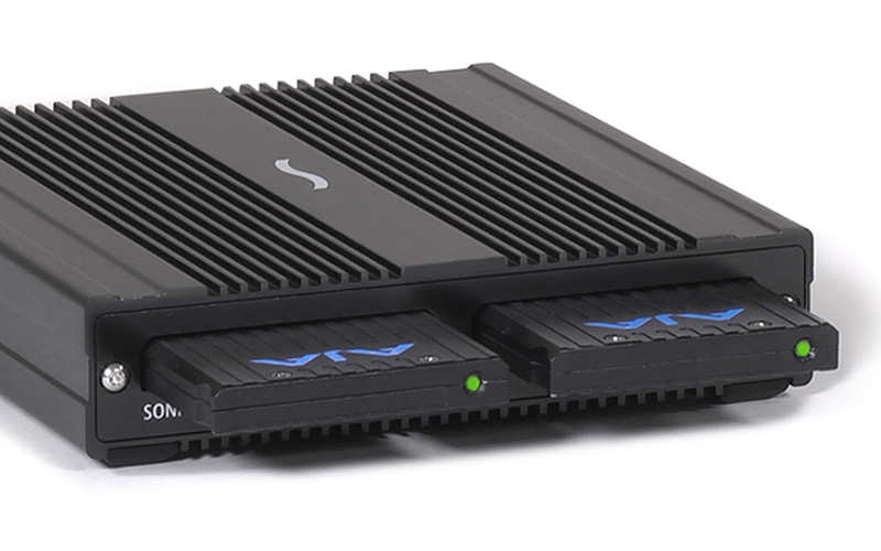 SF3 Series - AJA PAK Pro Media Card Reader Photo